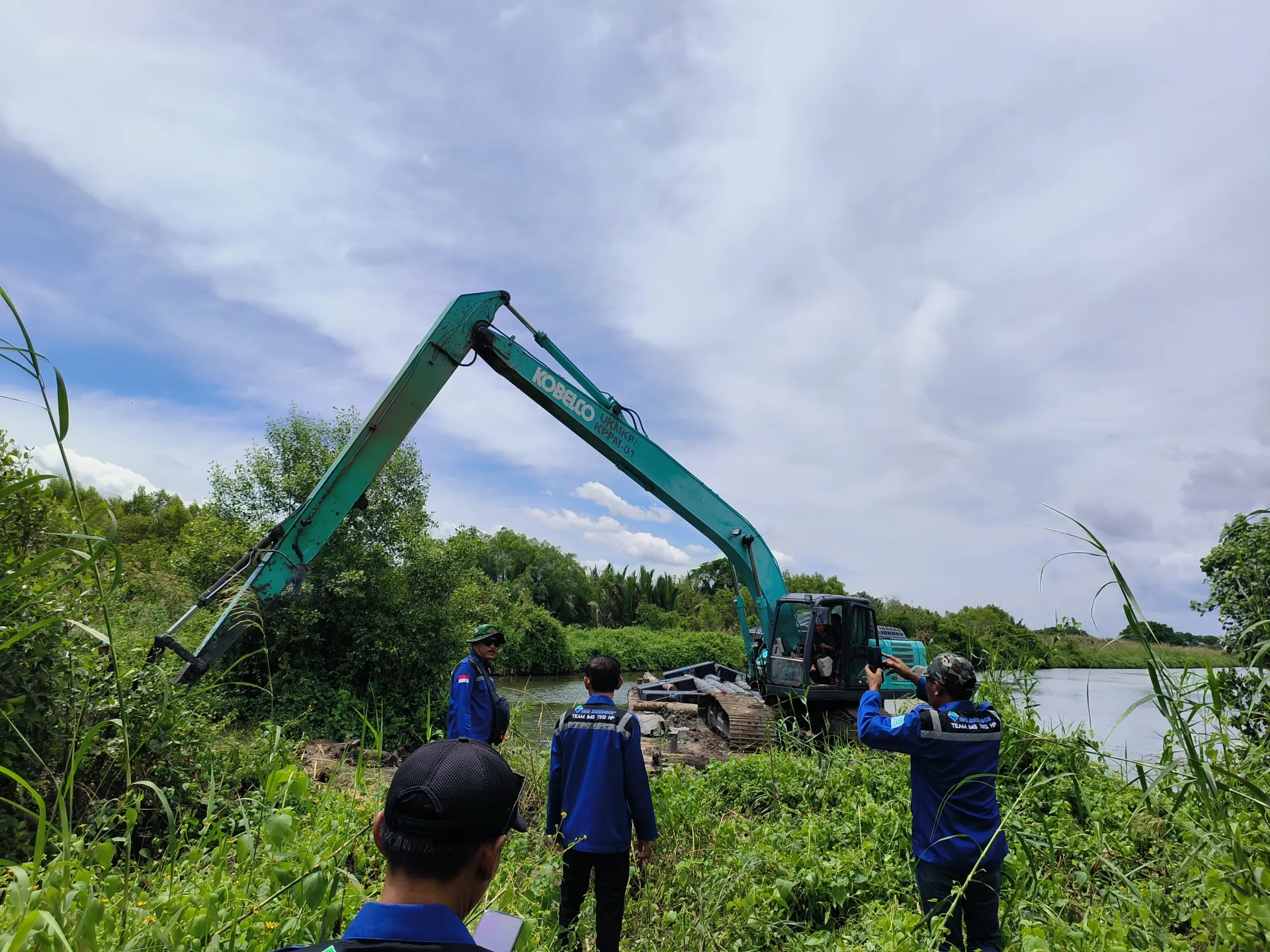 Kunjungan Kerja Kejaksaan Agung Dredger WM